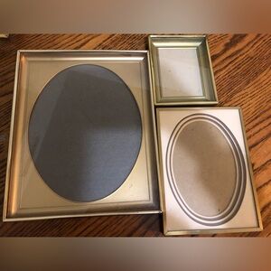 Vintage bundle picture frames Gold a by 8x10 5 x 7 and 4 inches